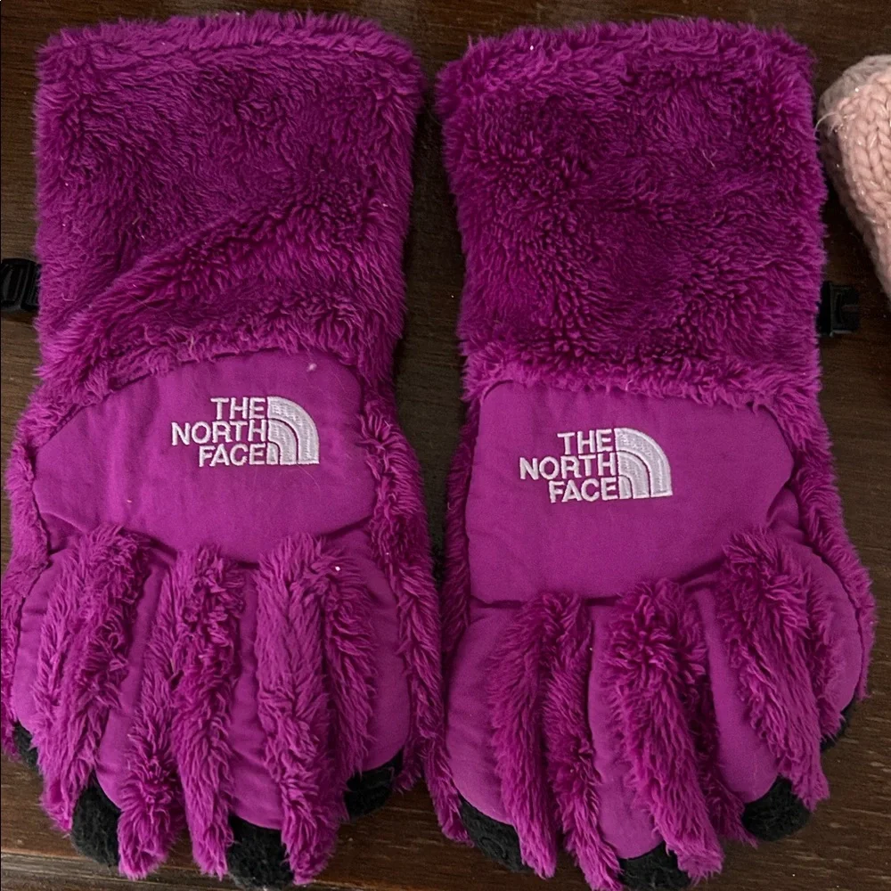 Colorful Winter Accessories Set